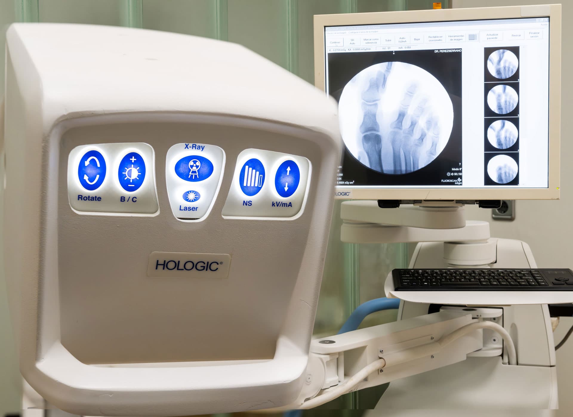 Pida cita con nuestro podólogo en Ourense