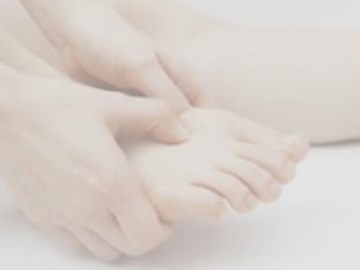 La mayoría de personas con fibromialgia presenta problemas en los pies